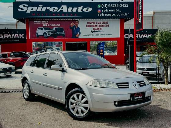 RENAULT MEGANE 1.6 DYNAMIQUE GRAND TOUR 16V FLEX 4P MANUAL RENAULT MEGANE 1.6 DYNAMIQUE GRAND TOUR 16V FLEX 4P MANUAL